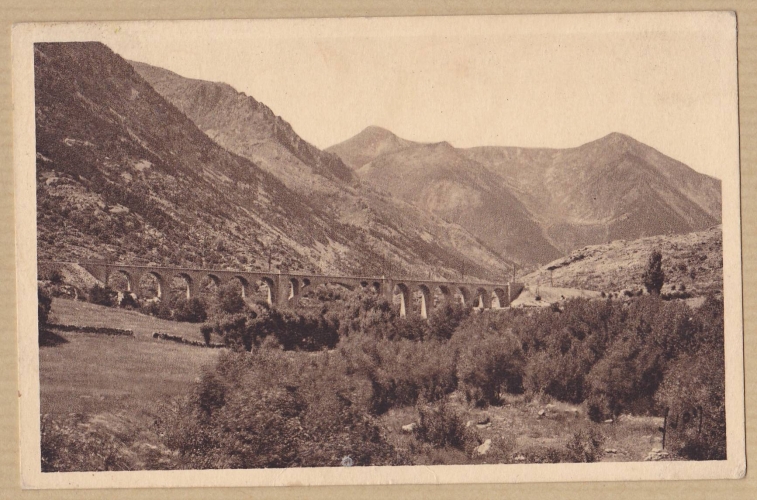 LA CERDAGNE - Viaduc du Transpyrénéen sur la Rivière de Carol