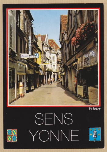 SENS - La Grande-Rue