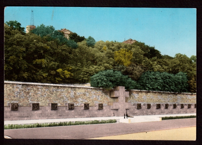 France Cpsm Puteaux ( 92 ) Le Mémorial  du Mont Valérien 