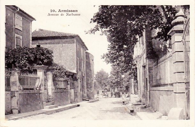 France 11 Armissan - CPA neuve Avenue de Narbonne