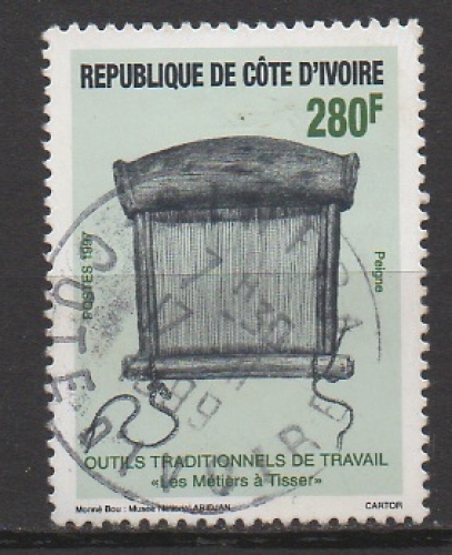 COTE D'IVOIRE - METIERS À TISSER