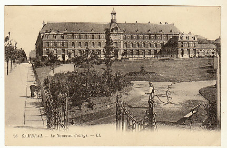 cpa 59 Cambrai  Le nouveau Collège