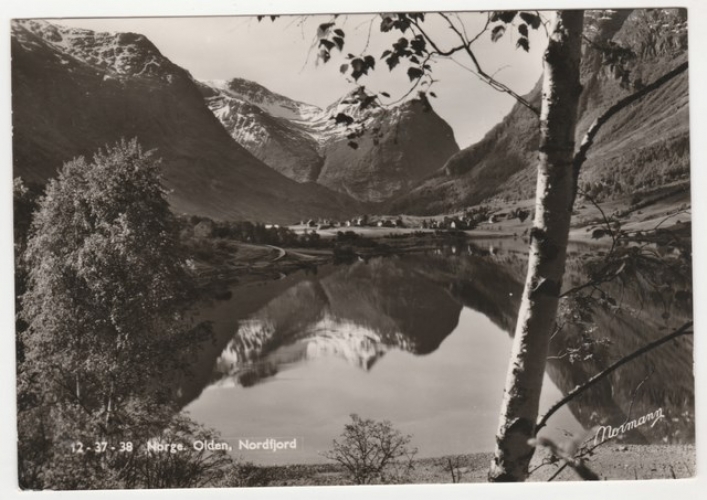 cpm Norvège  Olden Nordfjord voyagé ,timbrée.