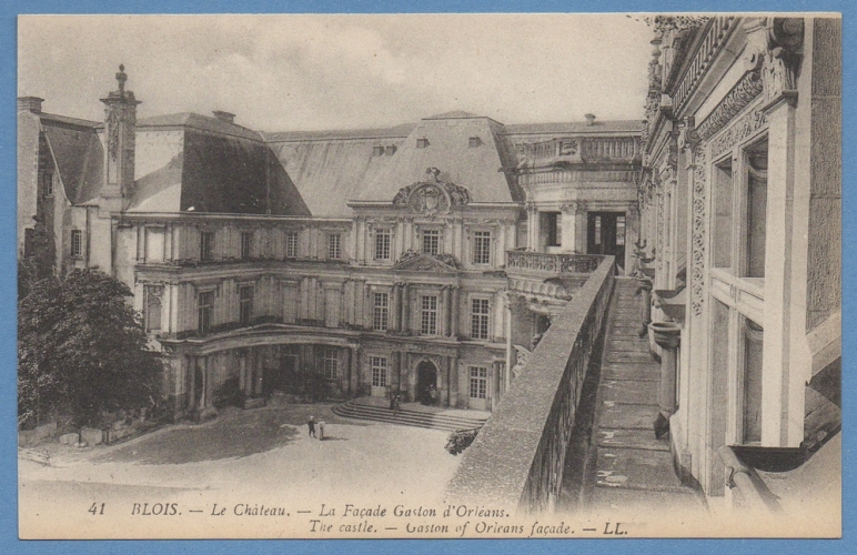 BLOIS LE CHATEAU non écrite TB