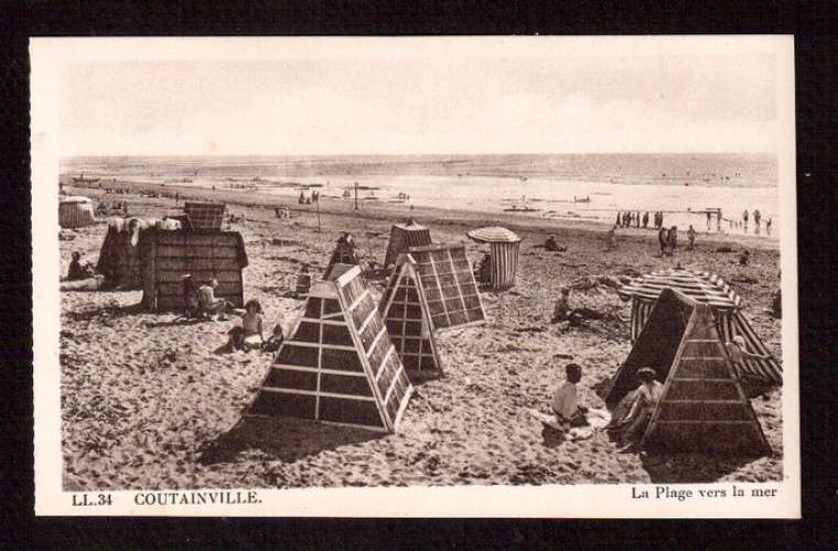 France Cpsm Coutainville la Plage vers la mer 