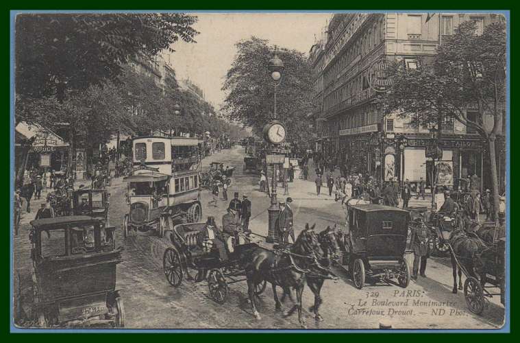 CPA PARIS  BOULEVARD MONTMARTRE CARREFOUR DROUOT non écrite voy