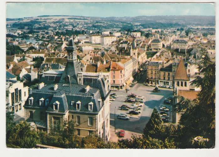 cpm 02 Château-Thierry Vue générale , vue du vieux Château