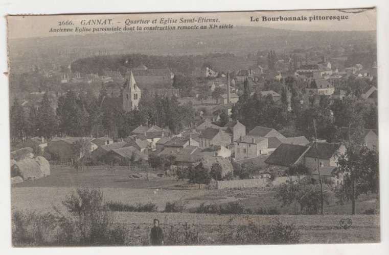 cpa 03 Gannat Quartier et Eglise Saint-Pierre