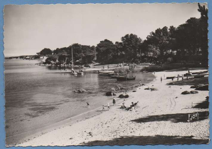 CPSM Beg Meil descente plage de la Cale non écrite