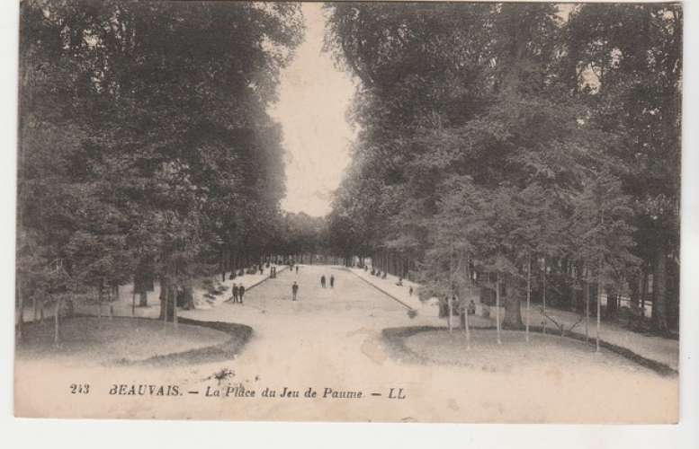 cpa 60 Beauvais la Place du jeu de paume 