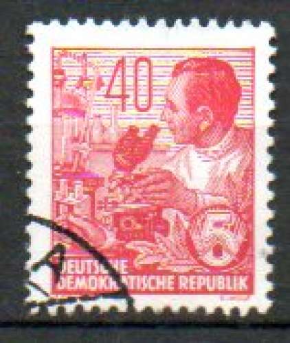 Allemagne DDR Yvert N°158A oblitéré 1954 Chimiste