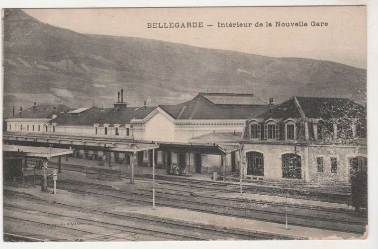 cpa 01 Bellegarde Intérieur de la Nouvelle Gare