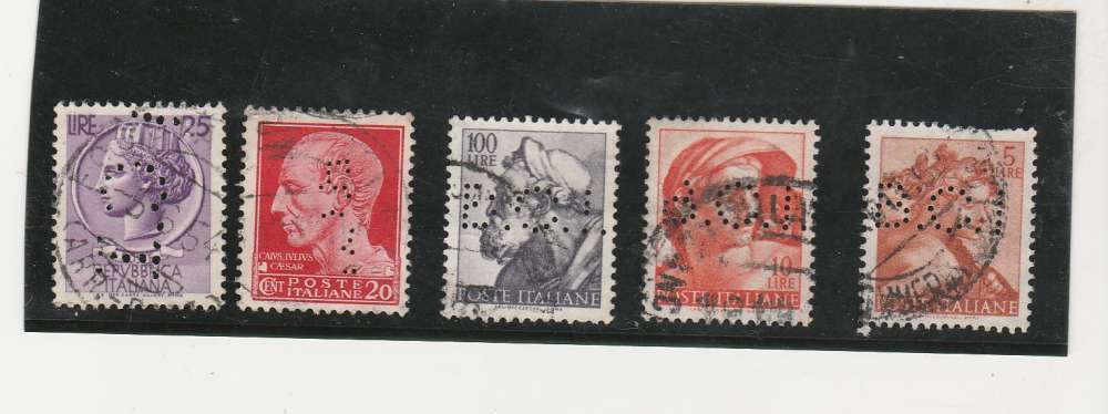 Italie 5 timbres perforés