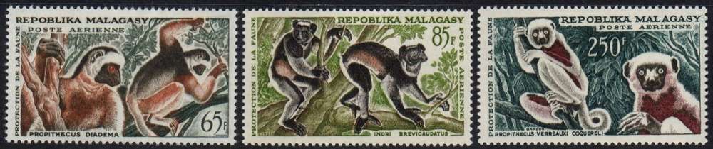 Madagascar N° PA 84 /6 * Singes complet