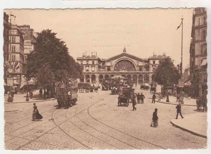 cpsm Publicitaire Repro  La gare de l'Est 