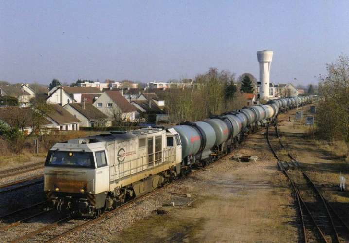 ACACF 362 - Train - Loco G 2000  en gare - VERNEUIL L'ETANG - Seine et Marne 77