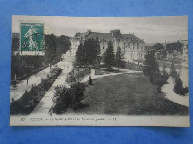 88-VITTEL le Grand Hotel , circulée en 1913 , dos vert