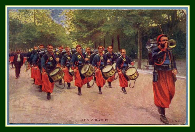 CPA L.V.C. Les Zouzous  non écrite (Zouaves)