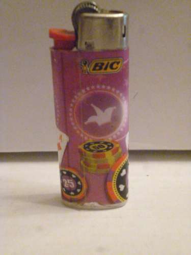 Briquet vide BIC Casino jetons cartes