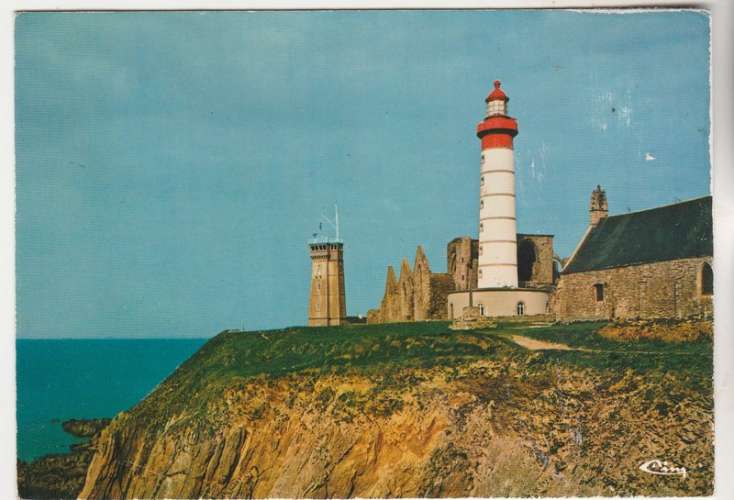 cpm 29 Plougonvelin  Le bout du Monde ( phare )