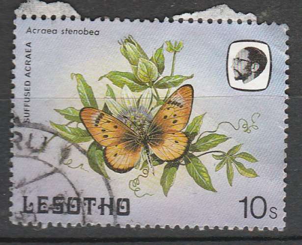 Lesotho Papillons  YT 568 o