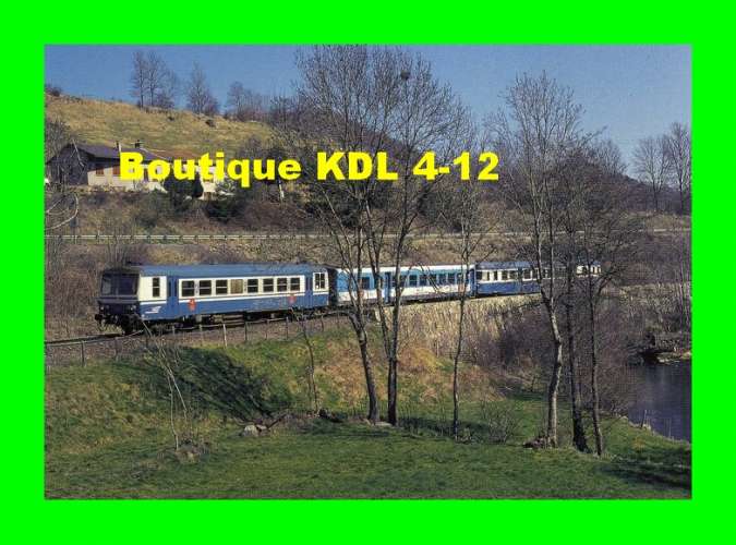 RU 1648 - Autorail X 2100 vers MURAT - Cantal - SNCF