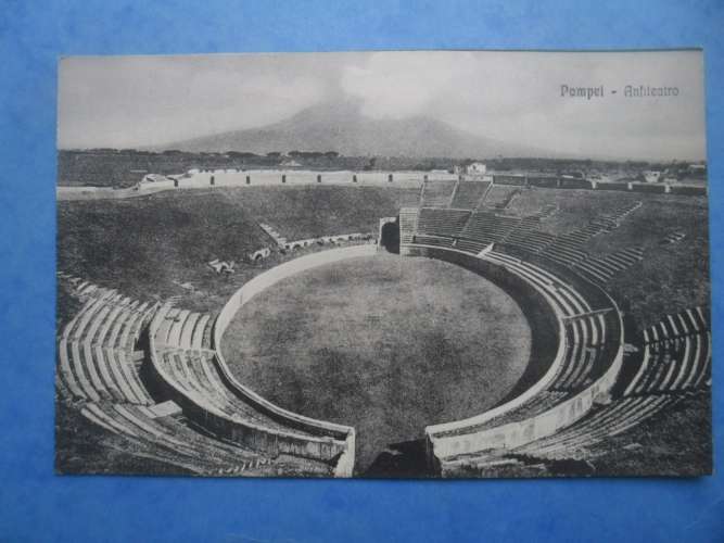 ITALIE-POMPEI anfiteatro