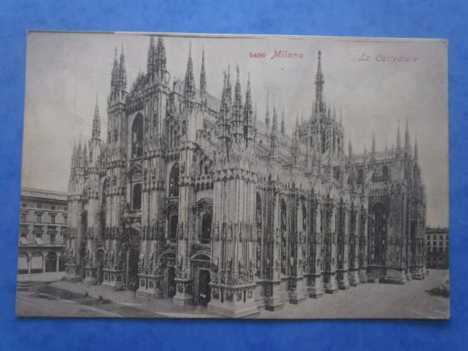 ITALIE-MILANO la cathédrale , écrite au verso