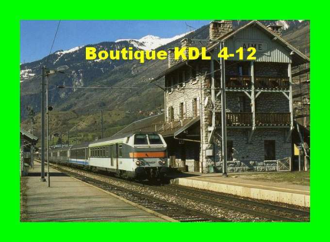 RU 1059 - Train - Voiture pilote en gare - AIME - Savoie - SNCF