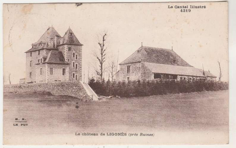 cpa 15 Le Château de Ligonès ( près Rhuynes-en-Margeride )