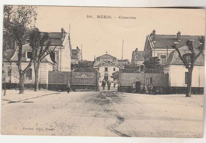 cpa 92  Rueil  Caserne ( 63e Rég d'Artillerie )