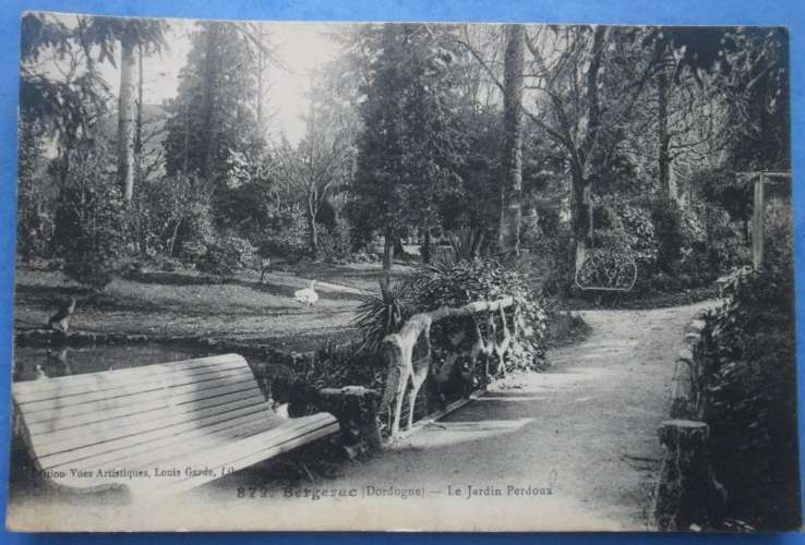 24-BERGERAC le jardin Perdoux , écrite et circulée , 2 scans