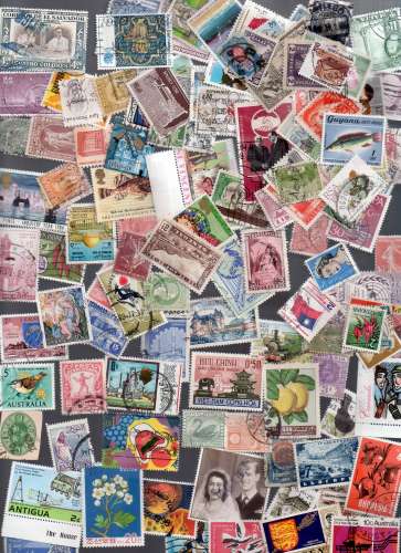 LOT MONDE  400 TIMBRES     OBL VOIR  SCAN PARTI DU LOT