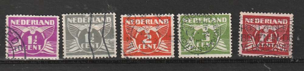 Pays Bas lot de 5 série Colombe en vol YT 167/168/170/276/371 oblitérés