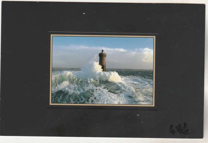 cpm 29 Le phare du Four