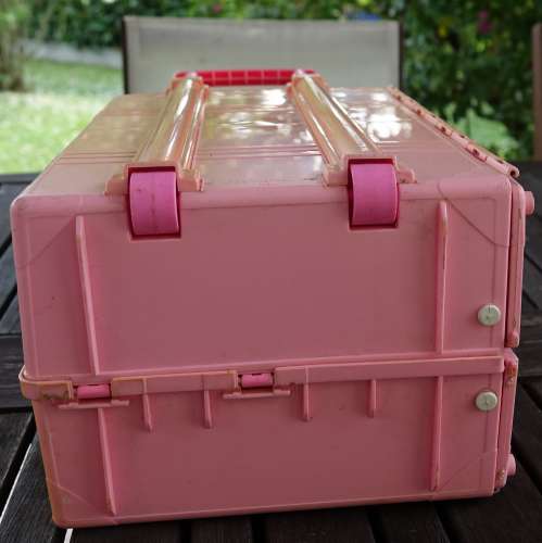 1995 valise chambre de Barbie traveling house