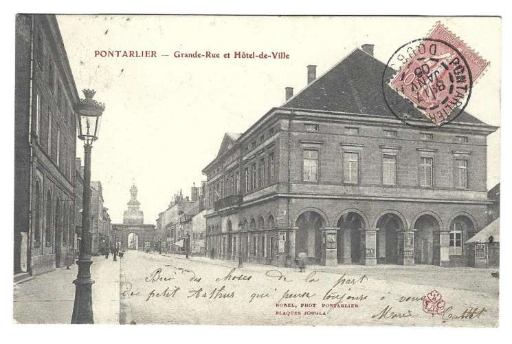 cpa 25 Pontarlier Grande-Rue et Hôtel de Ville