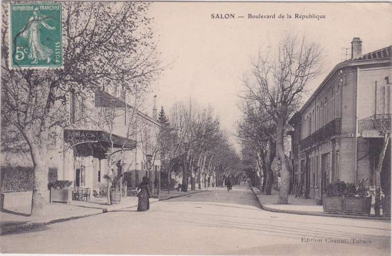 CPA - SALON DE PROVENCE - Boulevard de la République.