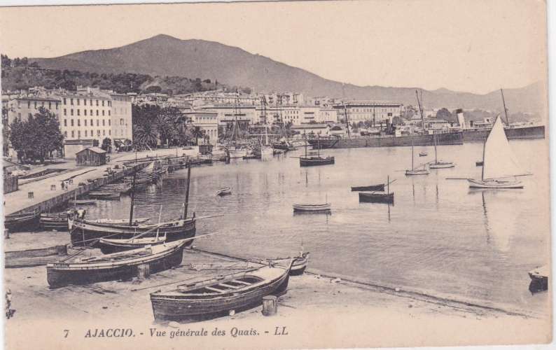 CPA - AJACCIO - Vue Générale des Quais.