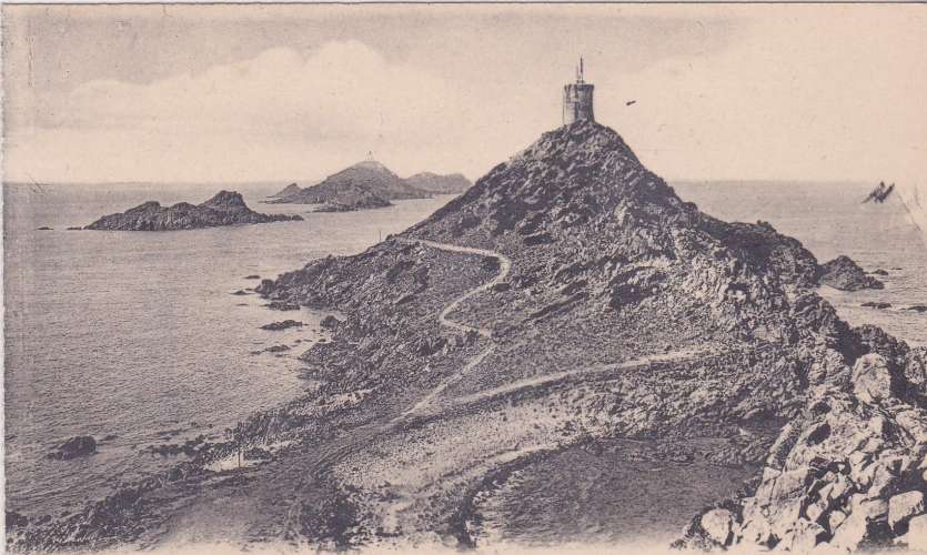 CPA - AJACCIO - La Parata et les Iles Sanguinaires.