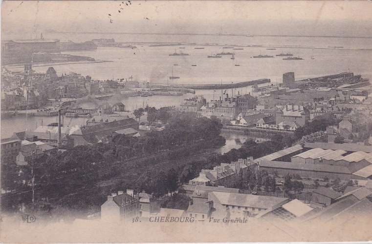 CPA - CHERBOURG - Vue Générale.