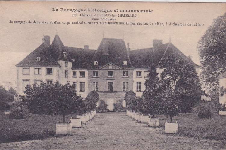 CPA - LUGNY LES CHAROLLES - Le Château.