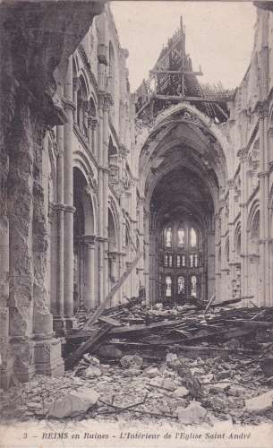 CPA - REIMS en Ruines - Intérieur de l'Église Saint-André.