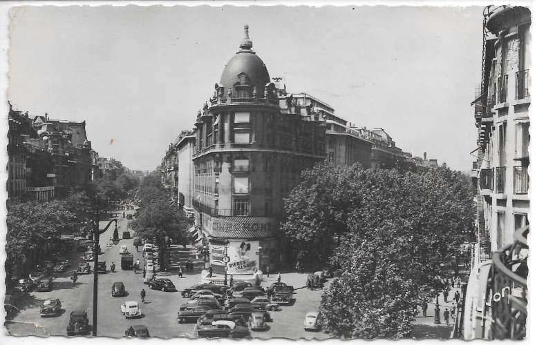 CPA - PARIS - Boulevard des Italiens et Boulevard Haussmann.