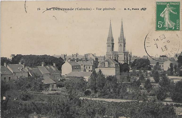 CPA - LA DÉLIVRANDE - Vue Générale.