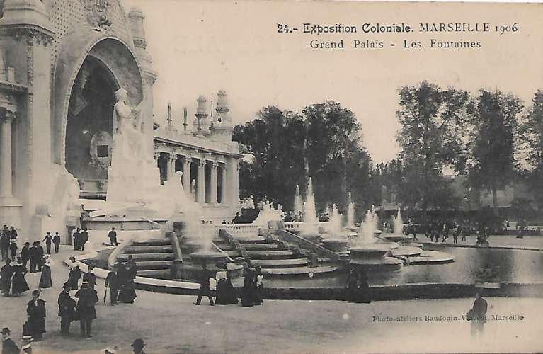 CPA - MARSEILLE - Exposition Coloniale 1906 - Grand Palais, Les Fontaines.