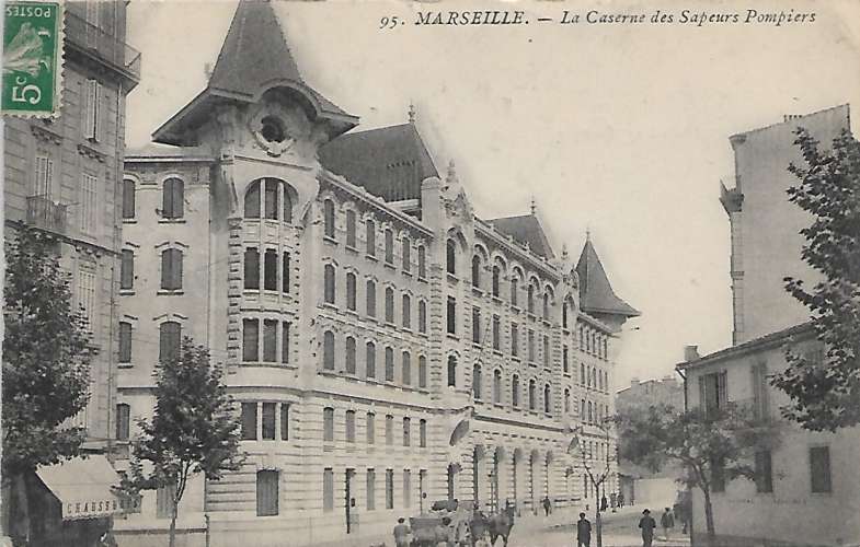 CPA - MARSEILLE - La Caserne des Sapeurs Pompiers.