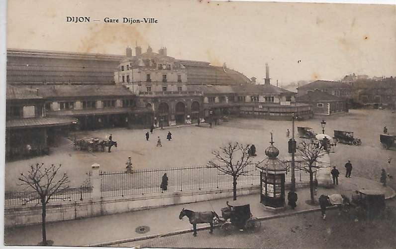 CPA - DIJON - Gare Dijon Ville.