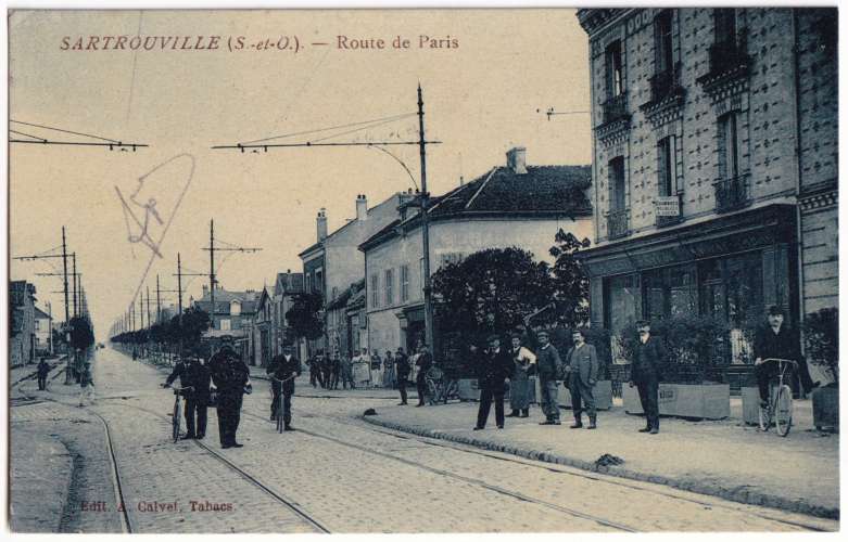 CPA 78 Sartrouville - Route de Paris - circulée