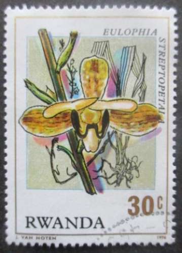 RWANDA N°754 Orchidée oblitéré